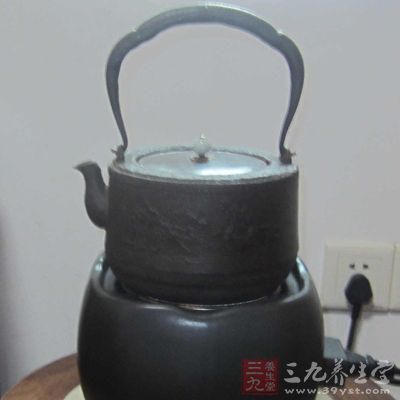 水烧开后等3分钟左右再关火