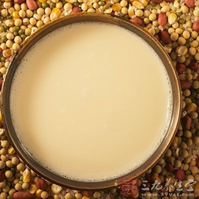 豆浆能大限度地保留原料中的水溶性有益成分 豆浆能大限度地保留原料中的水溶性有益成分