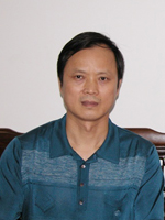 孔春华，2012年国工，1959年出生于江苏省宜兴陶艺世家