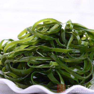 海带含有大量的碘,可调整内分泌,降低女性患乳腺增生的风险,甚至具有辅助治疗的作用 海带含有大量的碘,可调整内分泌,降低女性患乳腺增生的风险,甚至具有辅助治疗的作用