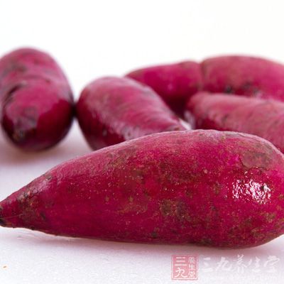 紫薯紫薯富含纤维素,可增加粪便体积,促进肠胃蠕动,清理肠腔内滞留的粘液、积气和腐败物 紫薯紫薯富含纤维素,可增加粪便体积,促进肠胃蠕动,清理肠腔内滞留的粘液、积气和腐败物