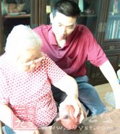 吴建明,江苏宜兴人,工艺美术师 吴建明,江苏宜兴人,工艺美术师