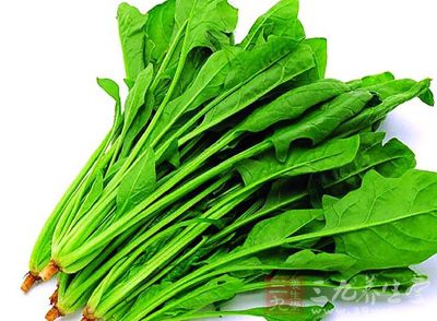 菠菜富含膳食纤维,能增加胃肠蠕动,促进体内毒素排出,从而使得皮肤水润、光泽 菠菜富含膳食纤维,能增加胃肠蠕动,促进体内毒素排出,从而使得皮肤水润、光泽