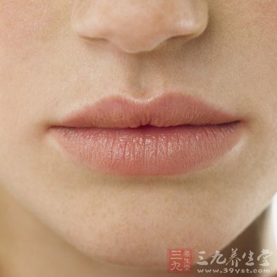 嘴唇出现暗黑色，一般的多为消化系统疾病