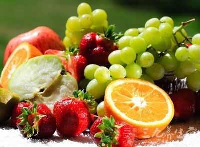 其实春季也是护胃养胃的好时候。很多人饭后都有吃水果的习惯