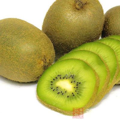 青椒、猕猴桃等富含维生素C的食物 青椒、猕猴桃等富含维生素C的食物