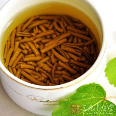 苦荞麦中膳食纤维含量达到1.6%,是普通米面的8倍之多 苦荞麦中膳食纤维含量达到1.6%,是普通米面的8倍之多