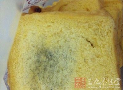 南宁监管部门逐一排查 校园周边过期变质食品