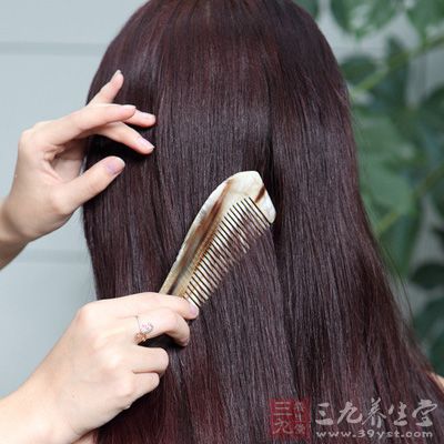 古人养生，讲究&ldquo;夜卧早起，广步于庭，被发缓形&rdquo;