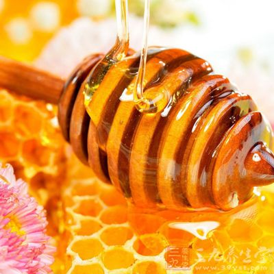 蜂蜜怎么吃最好 这样吃蜂蜜美容又养颜(9)
