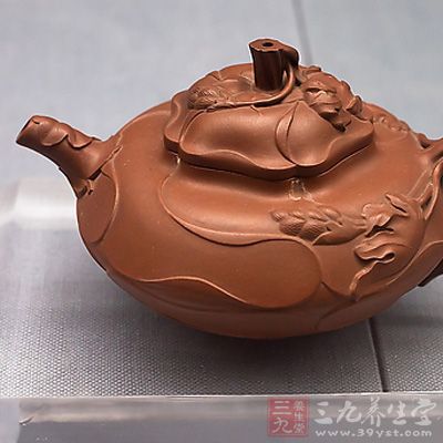 宜兴紫砂经过千百年的精益求精，几代人的接力发展，已经成为了中华民族艺术宝库中的“国粹”