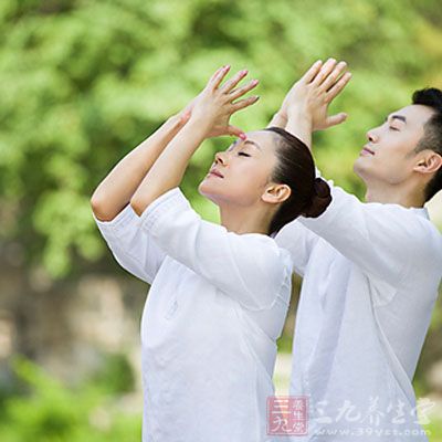 瑜伽动作有哪些 教你学会练习各种瑜伽(2) - 三九养生堂