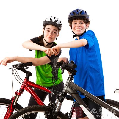 自行车运动的好处是什么 骑自行车需注意啥(1