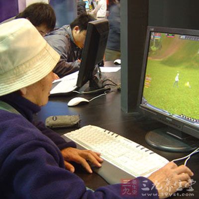 糖友可以在家尝试编织、绘画、阅读、视频游戏 糖友可以在家尝试编织、绘画、阅读、视频游戏