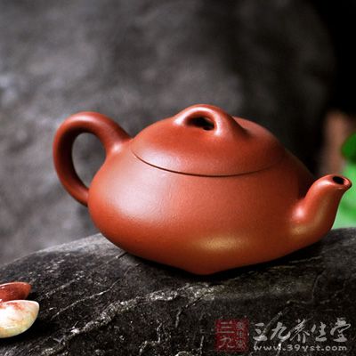 普洱茶、沱茶等之紧压茶应视剥碎程度与压紧程度调整浸泡时间