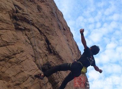 攀岩中常见的运动伤害：手部伤害