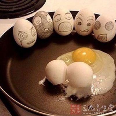 白酒烧鸡蛋治胃寒 白酒烧鸡蛋治胃寒