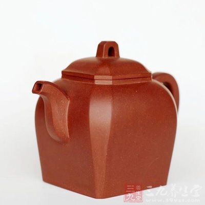 茶道具市场趋热，紫砂茶壶后市可期