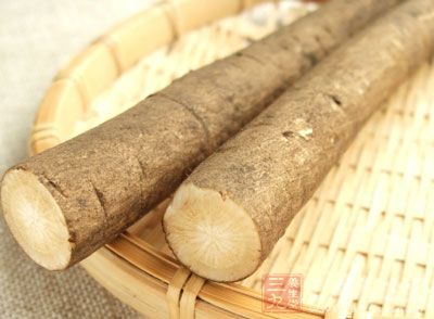 牛蒡外表又干又枯,感觉有点似柴枝 牛蒡外表又干又枯,感觉有点似柴枝