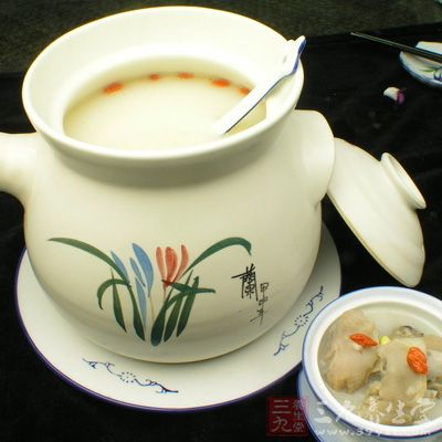 肉丝黄豆汤富含多种营养元素