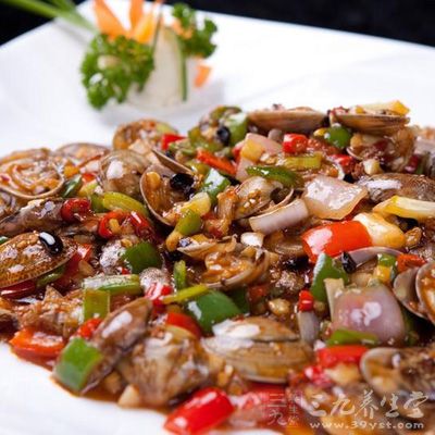 脾胃虚寒者不宜多吃 海带和花甲都含丰富的碘,能加快人体新陈代谢,亮发润肤,抗冷御寒