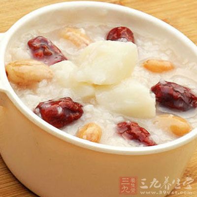 健脾保肝增气血的山药红枣粥