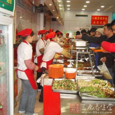 绿都鹤乡快餐后厨藏