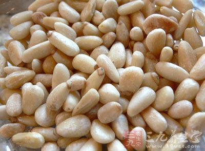 松仁又名罗松子、海松子、新罗松子 松仁又名罗松子、海松子、新罗松子