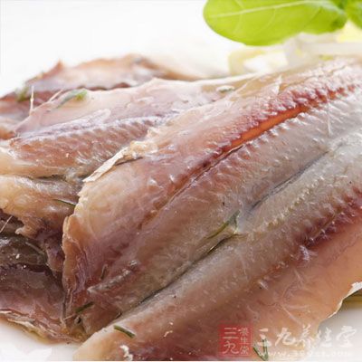 魚肉可提供大量的優(yōu)質(zhì)蛋白質(zhì)