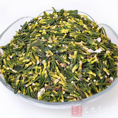 所谓莲子心是指莲子中间青绿色的胚芽，其味极苦