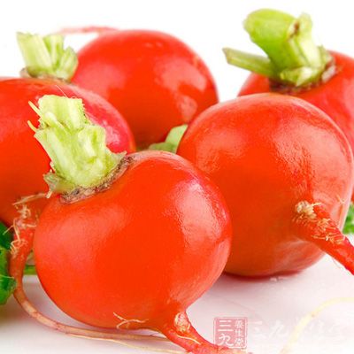 萝卜味甘辛，具有下气宽中、消积导滞、止咳化痰等功能