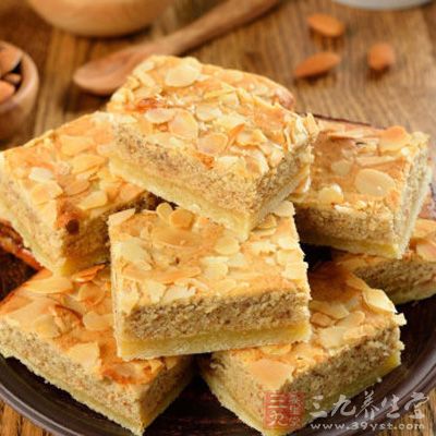 过量食用会损害人的中枢神经、血液及肾脏 过量食用会损害人的中枢神经、血液及肾脏