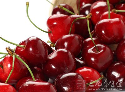 温热性水果主要有:樱桃、桃子、栗子、大枣、核桃仁、橘子、金橘等 温热性水果主要有:樱桃、桃子、栗子、大枣、核桃仁、橘子、金橘等