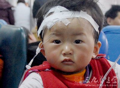 江苏一幼儿园数十名孩子呕吐 疑食物中毒