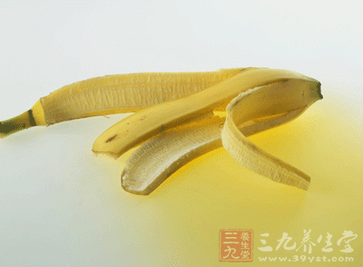 香蕉皮晒干磨粉,还是不错的美容佳品 香蕉皮晒干磨粉,还是不错的美容佳品