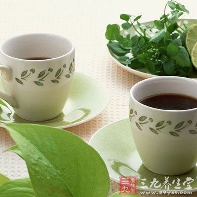 整碎就是茶叶的外形和断碎程度