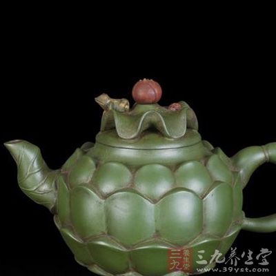 1953年制作《五头菱花茶具》