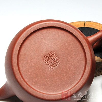 袁国强老师全手工制壶工艺精湛 袁国强老师全手工制壶工艺精湛