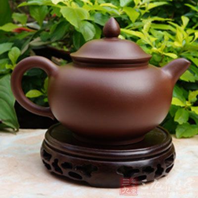 制成作品质地纯净、砂质均匀、色泽润目怡人 制成作品质地纯净、砂质均匀、色泽润目怡人