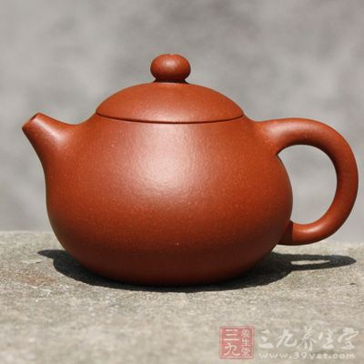 冲茗特性：逼热高，迅速果决毫无矫饰，泡茶老手之爱，茶汤明快大方，善恶分明