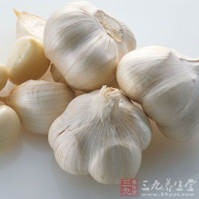 生姜3片、大蒜30g