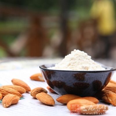 杏仁粉是中药中的良好养生食材 杏仁粉是中药中的良好养生食材