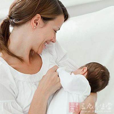 妈妈夜间喂奶时睡着 宝宝被堵嘴鼻窒息死亡 (2