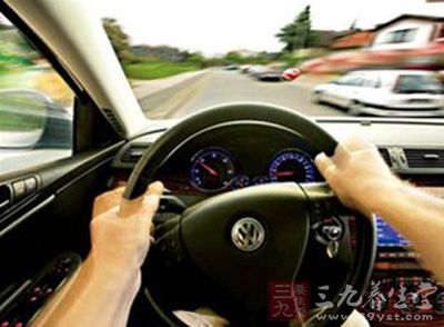 超速行车使车辆经常处于加速跟车和加速超车的状态 超速行车使车辆经常处于加速跟车和加速超车的状态