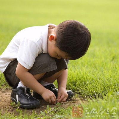 生闷气等都会引起肝火上升