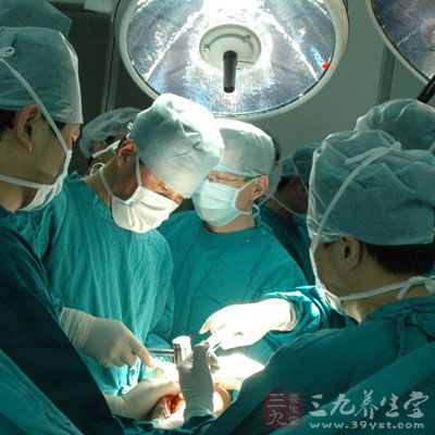 人流等宫腔手术,一旦损伤内膜基底层,就可能导致不可逆的损害,严重者