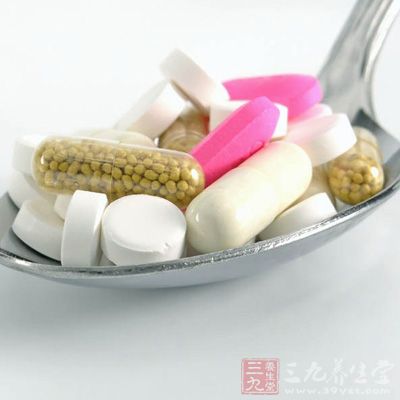 肝火旺的面部的症状 不同人群怎么降肝火(3)