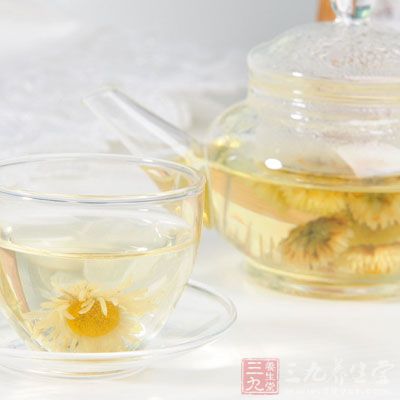 中午：菊花茶