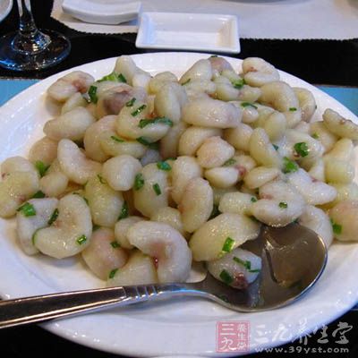 香葱炒菱角的做法 9