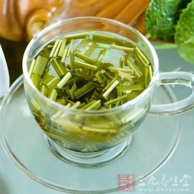 香茅草茶也被認為能幫助排除體內(nèi)毒素